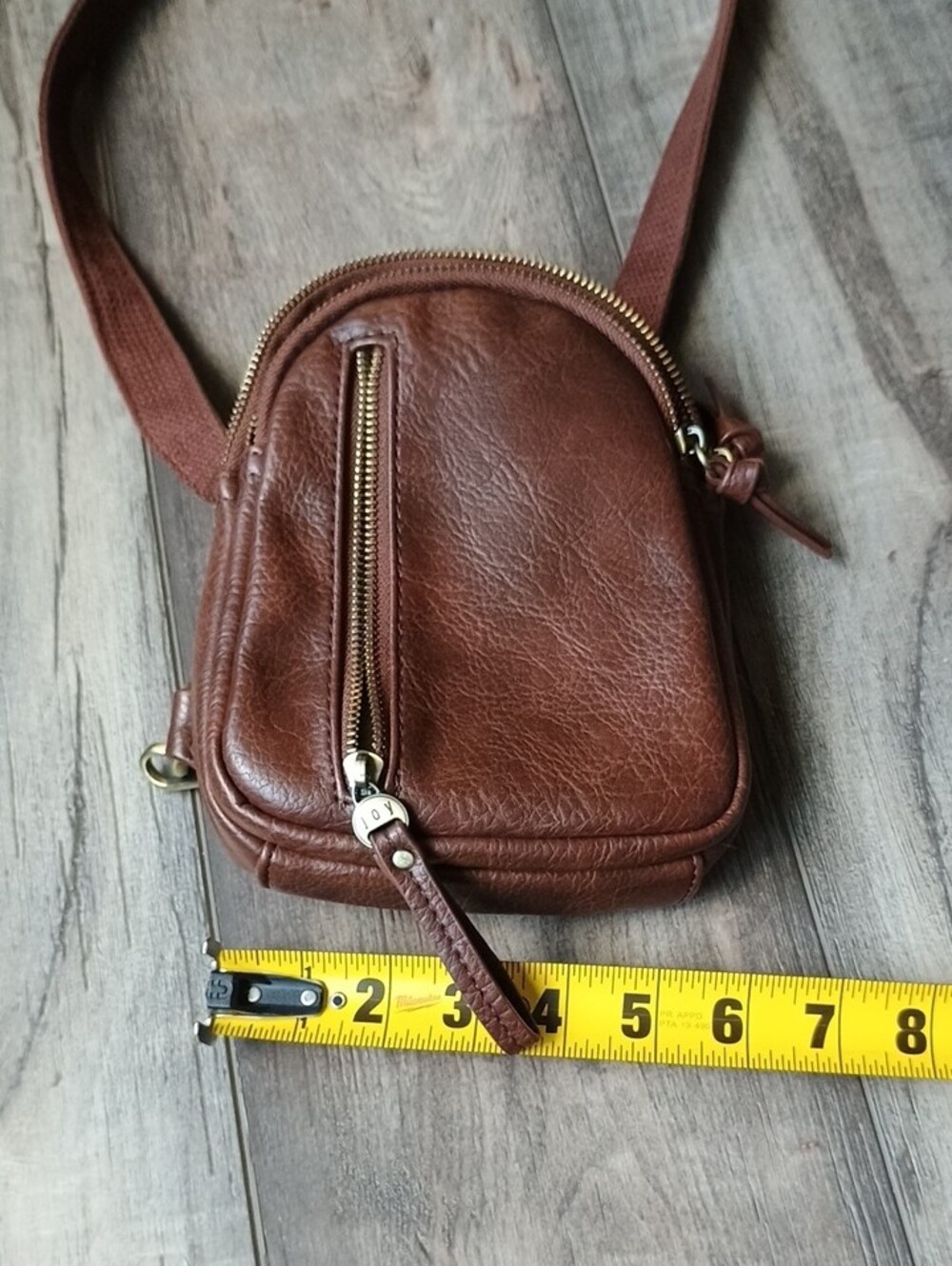 Joy Susan Brown Leather Crossbody Bag - Picture 11 of 12